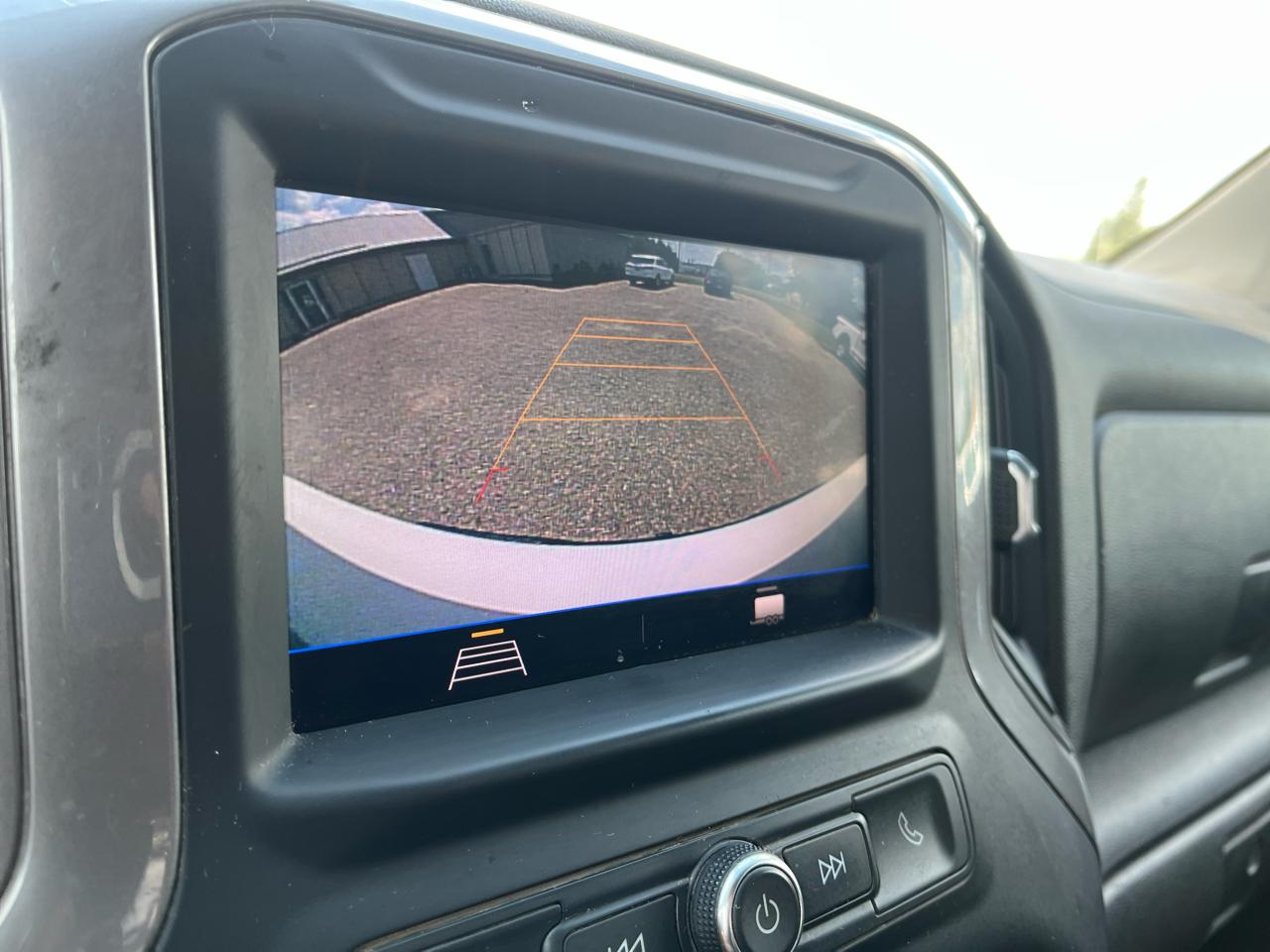 Chevrolet Silverado 1500  2021