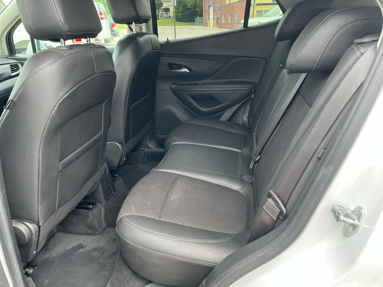 Buick Encore  2022
