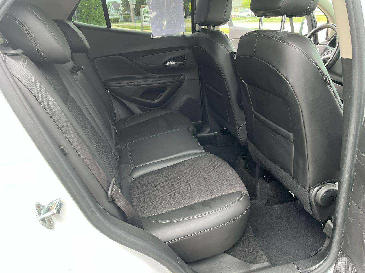 Buick Encore  2022
