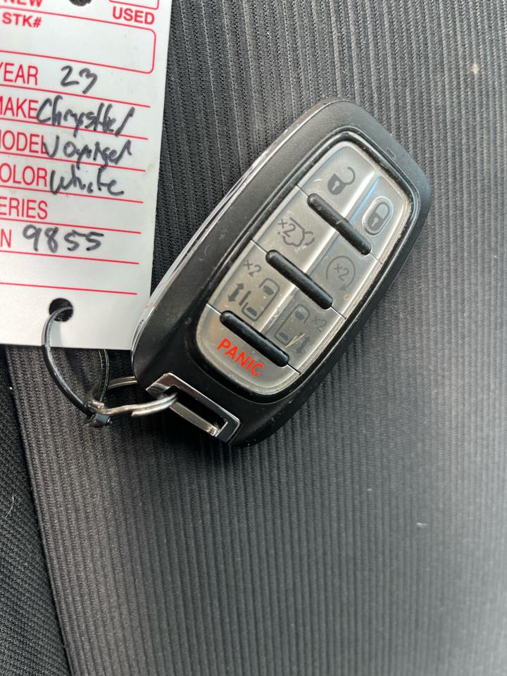 Chrysler Voyager  2023