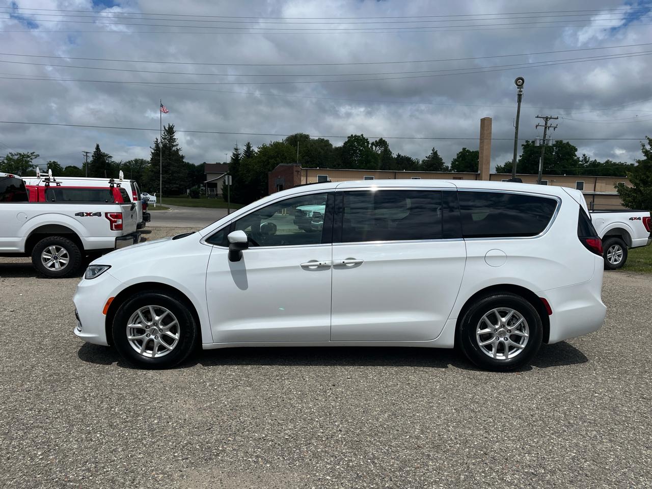 Chrysler Pacifica  2023