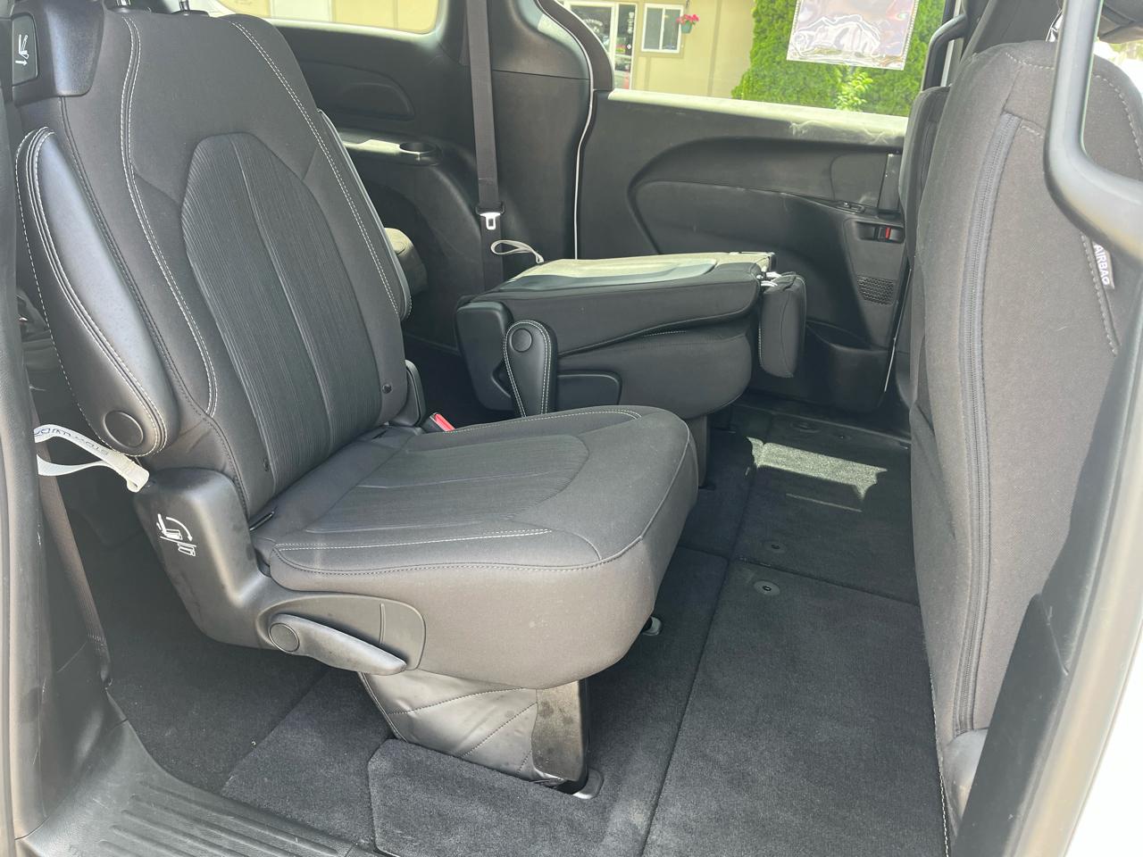 Chrysler Pacifica  2023