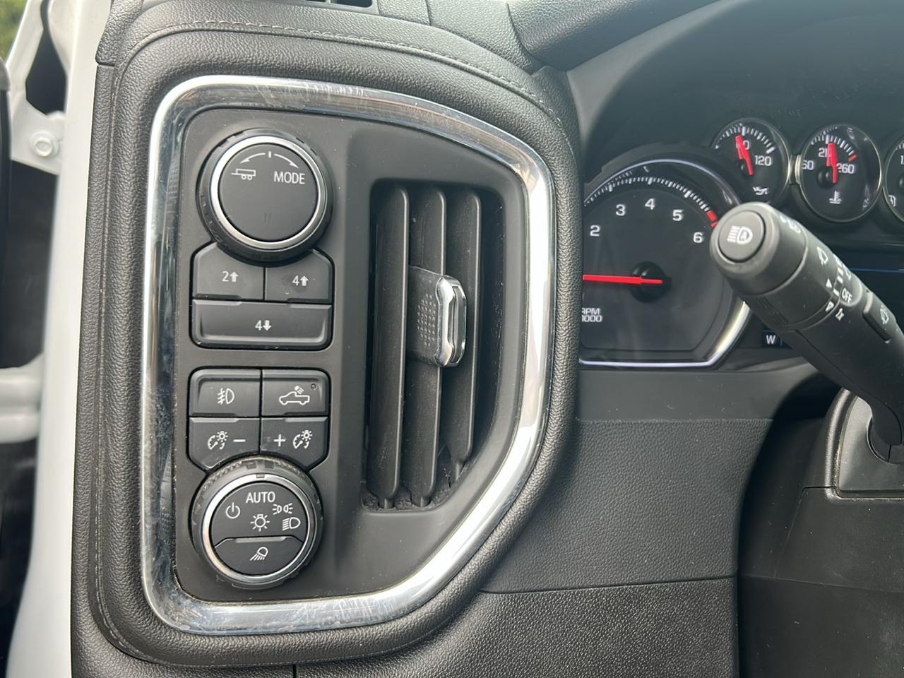 Chevrolet Silverado 2500HD  2023