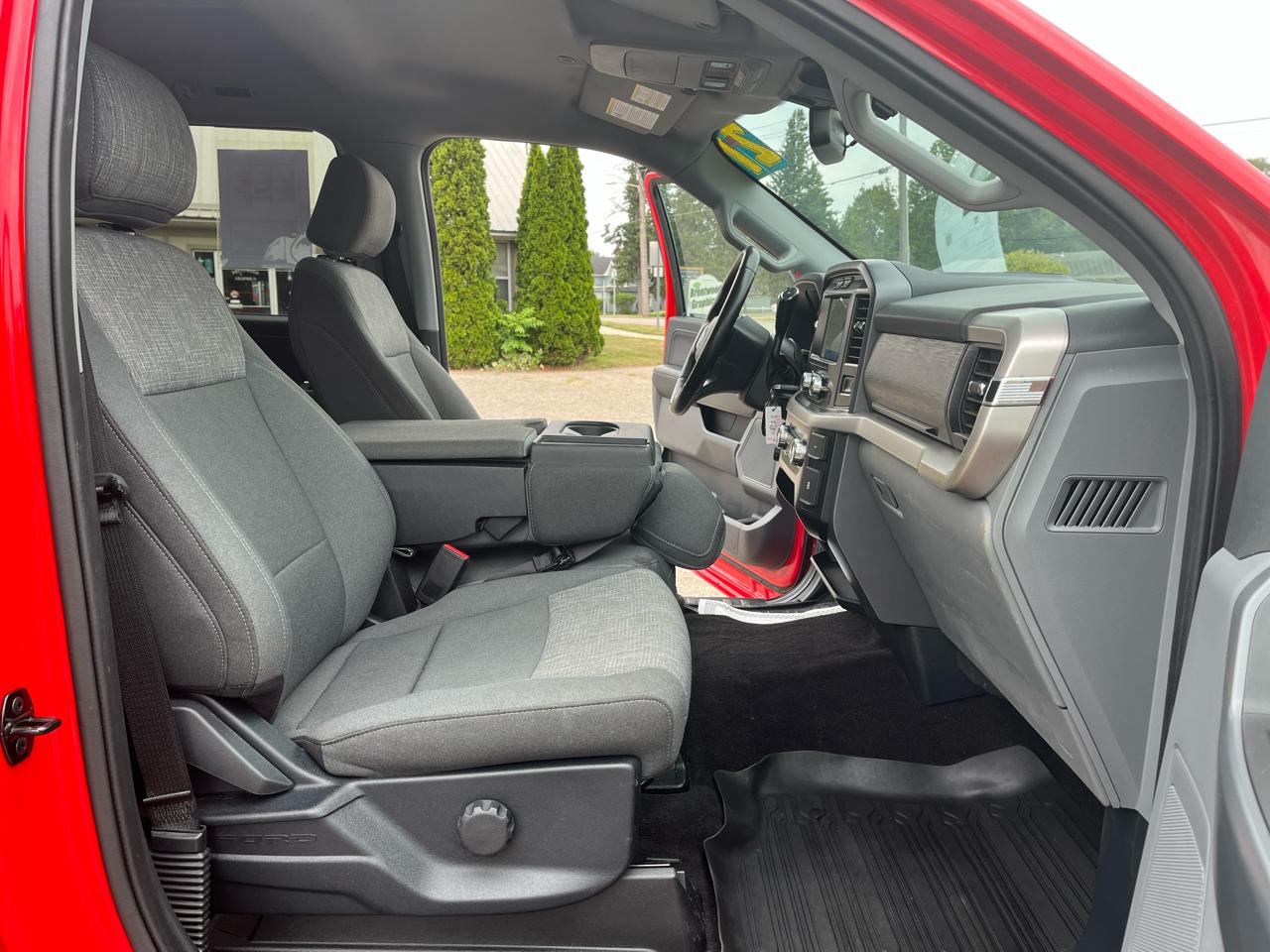 Ford F-150  2021