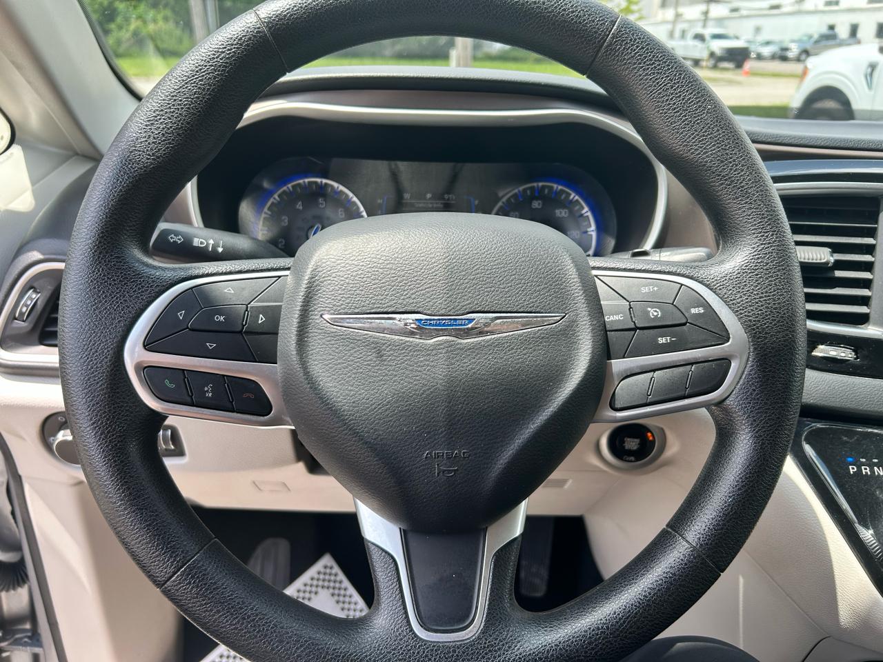 Chrysler Voyager  2021