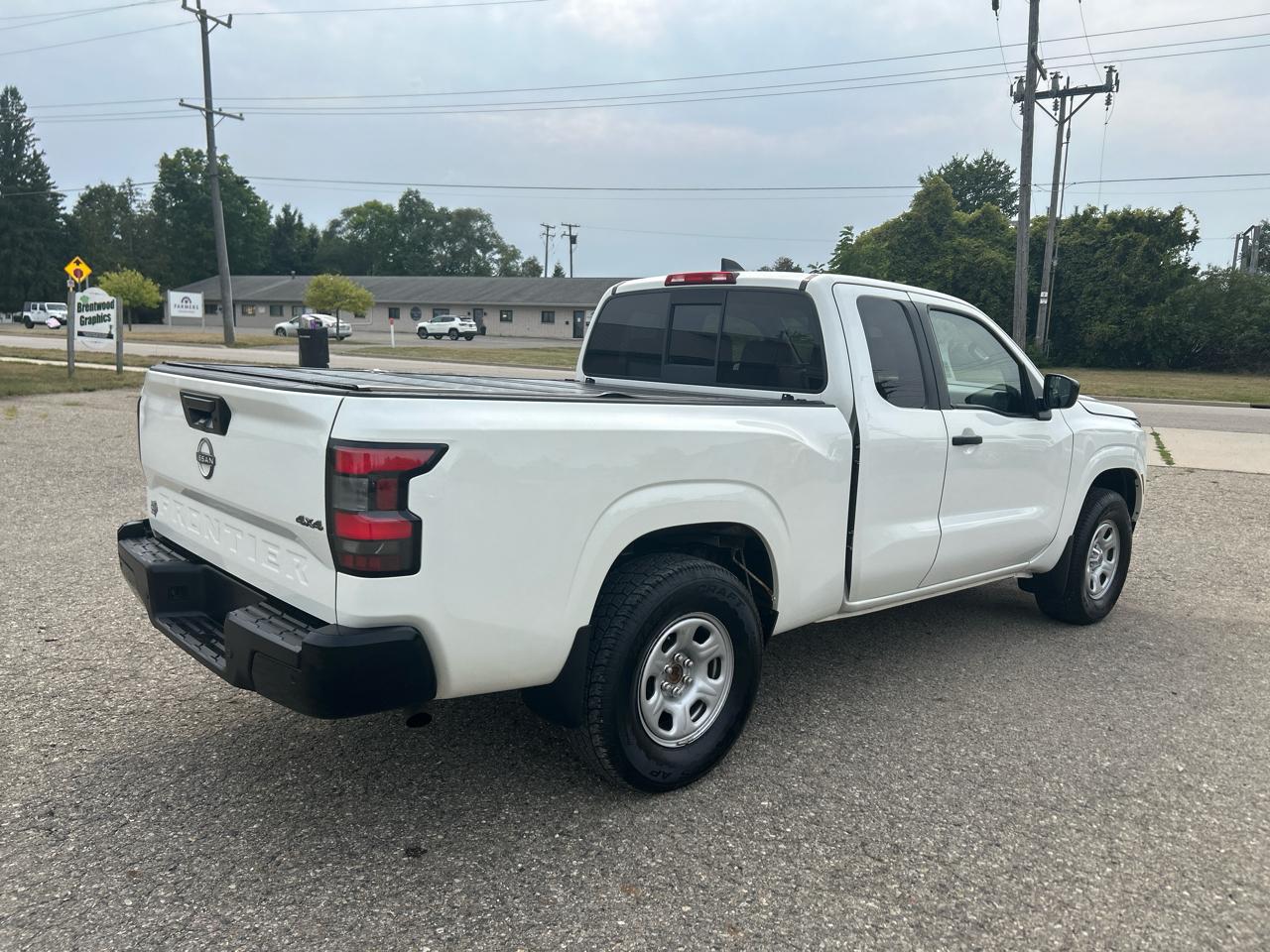 Nissan Frontier  2022