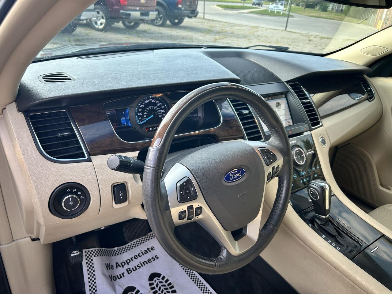 Ford Taurus  2017
