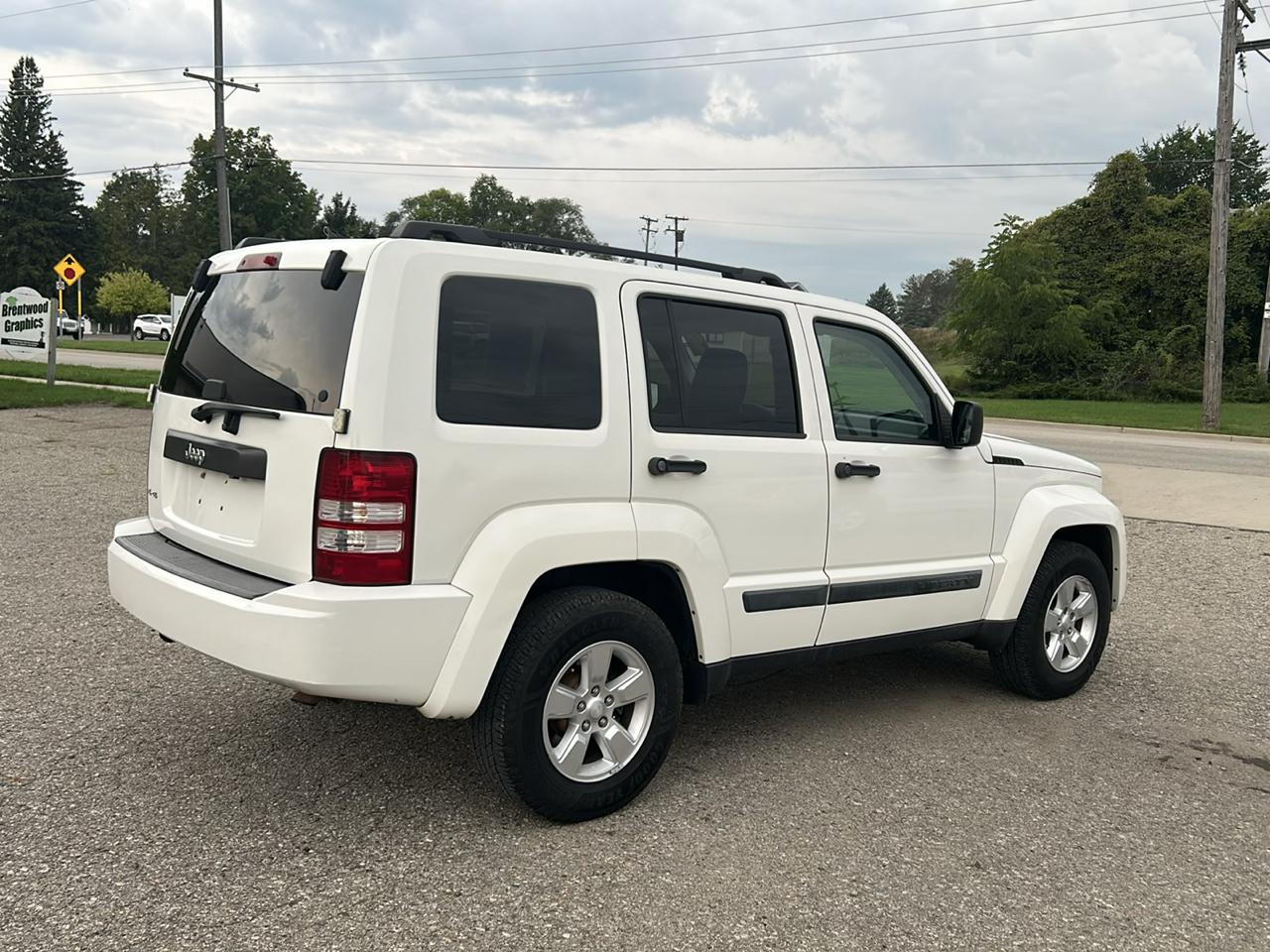 Jeep Liberty  2009