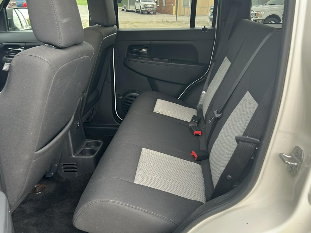 Jeep Liberty  2009