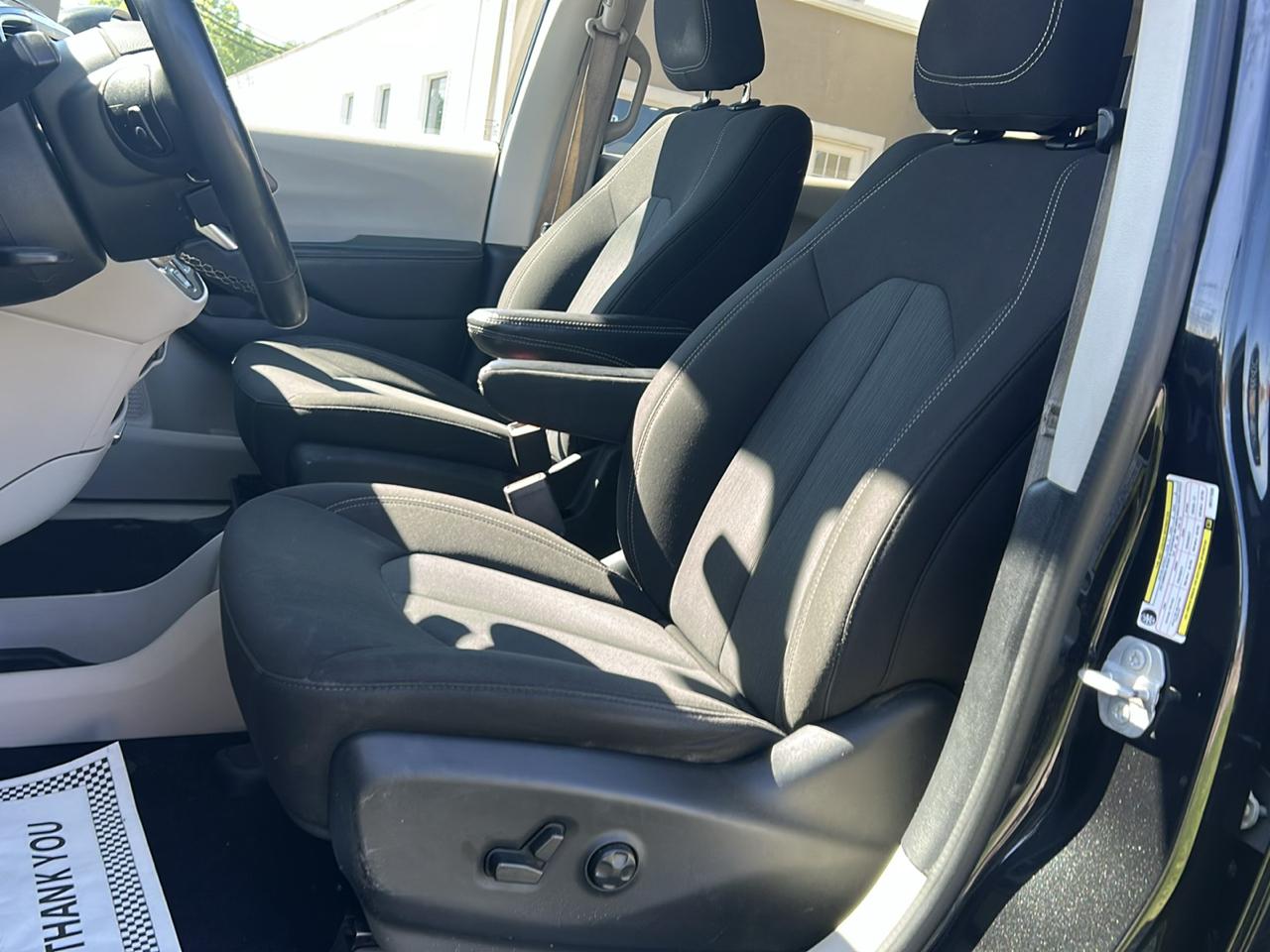 Chrysler Voyager  2022