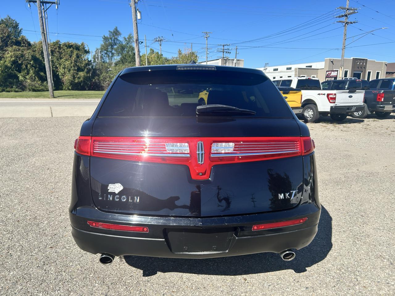 Lincoln MKT  2018