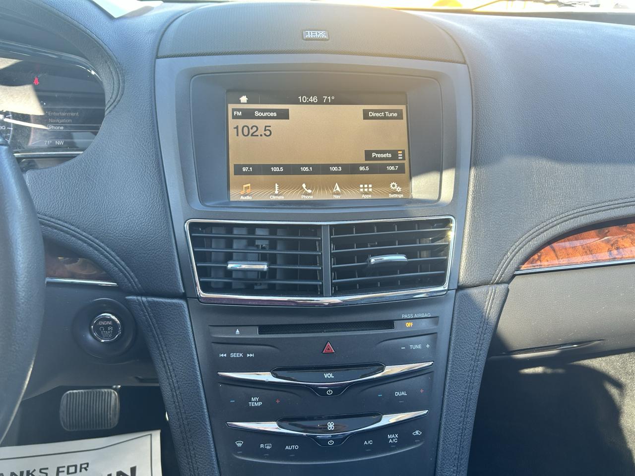 Lincoln MKT  2018