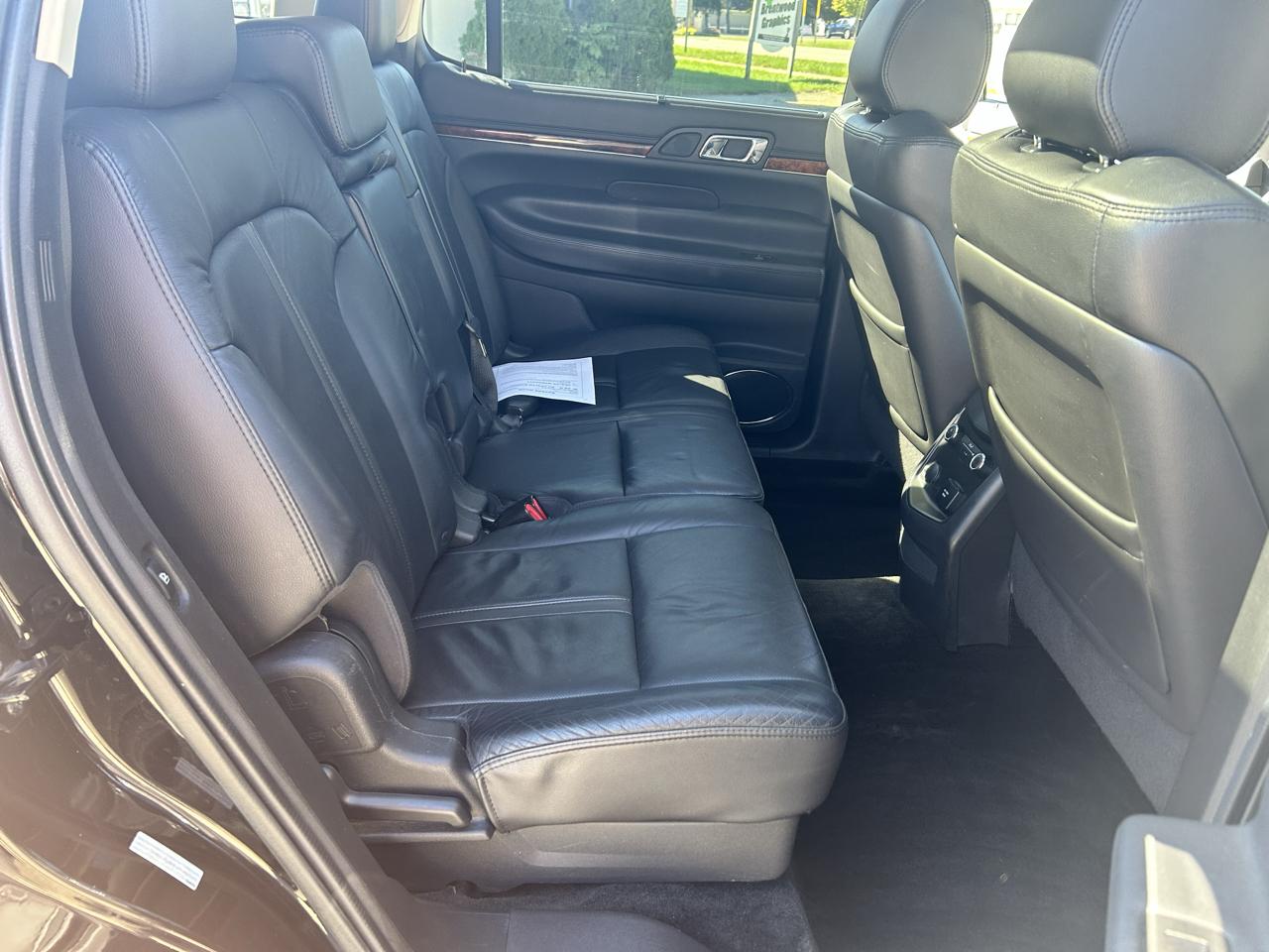 Lincoln MKT  2018