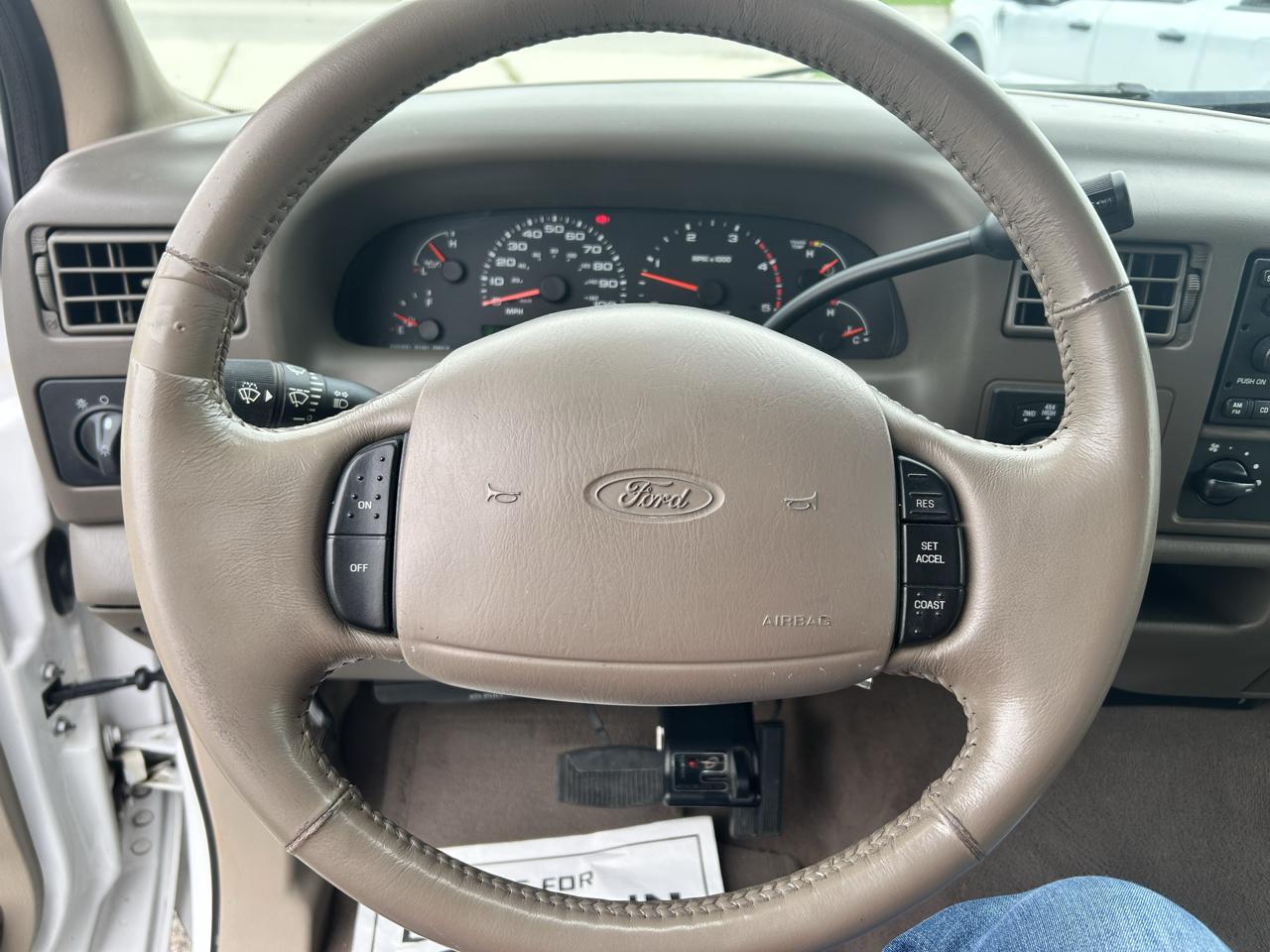 Ford F-250 SD  2002