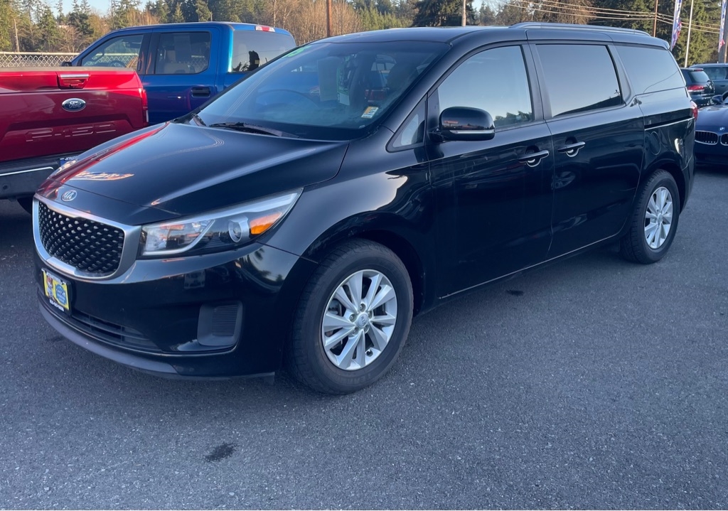2015 Kia Sedona LX