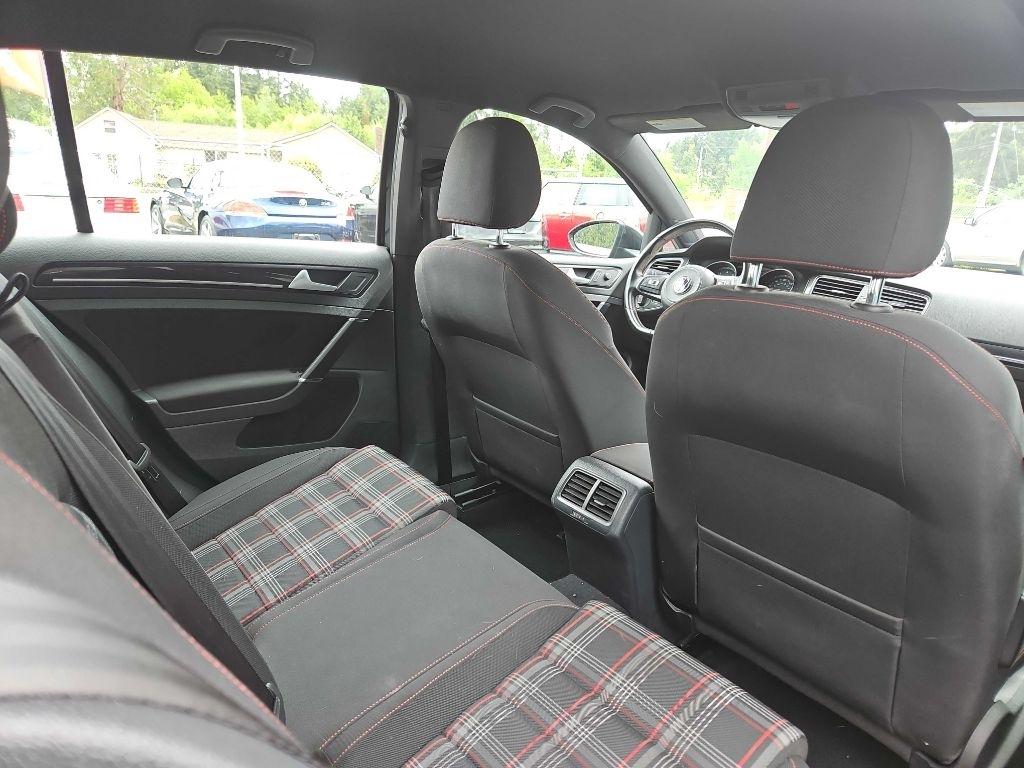 Volkswagen GTI  2016