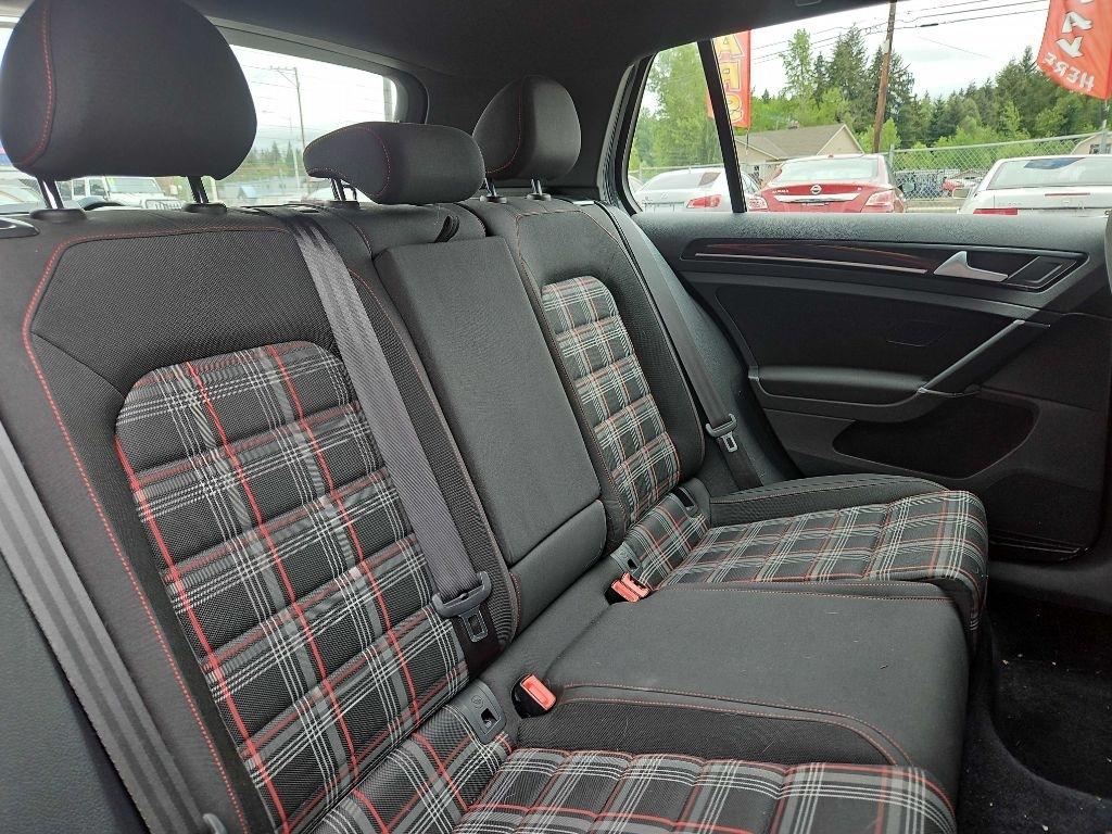 Volkswagen GTI  2016