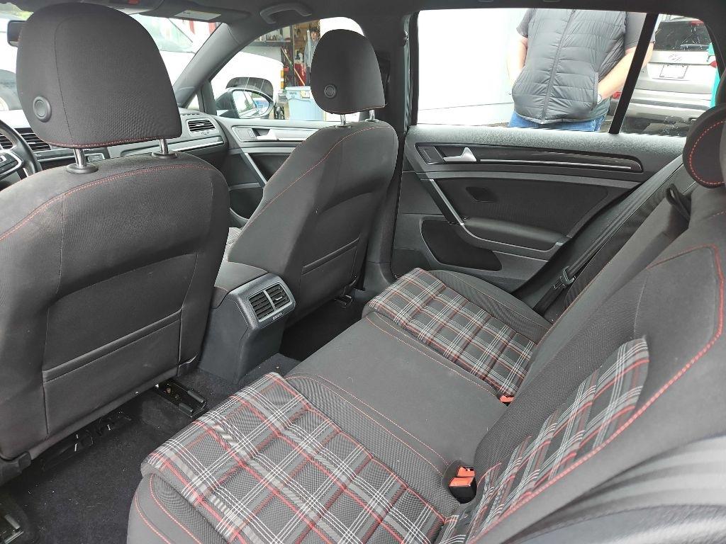 Volkswagen GTI  2016