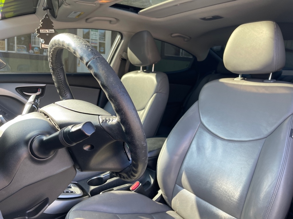 Hyundai Elantra  2012 Hyundai Elantra  2012
