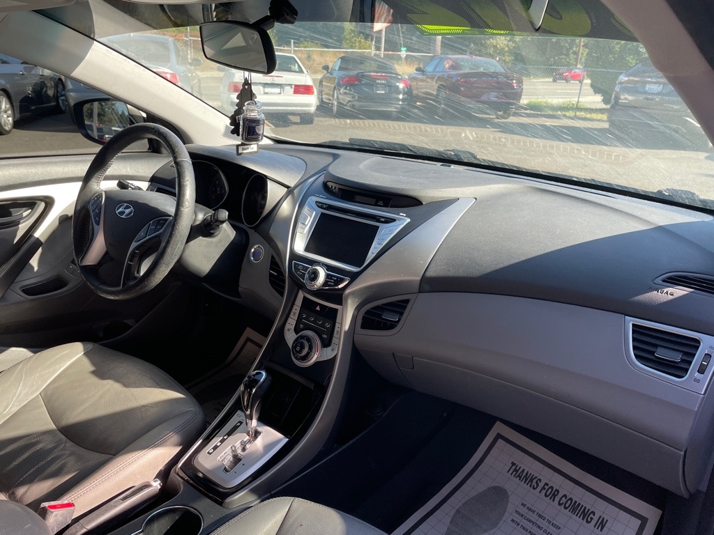 Hyundai Elantra  2012 Hyundai Elantra  2012