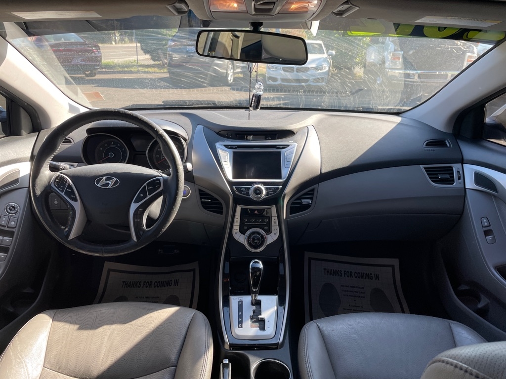 Hyundai Elantra  2012 Hyundai Elantra  2012