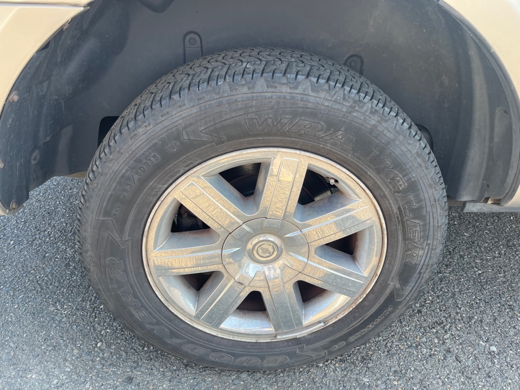 Chrysler Aspen  2009 Chrysler Aspen  2009