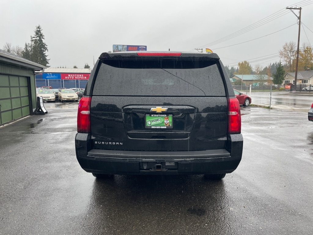 Chevrolet Suburban  2018