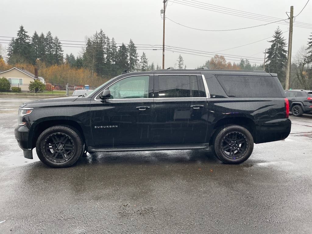 Chevrolet Suburban  2018