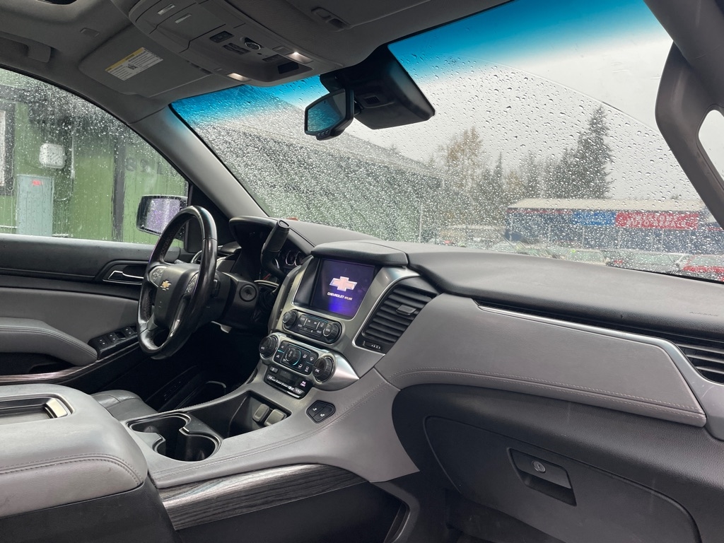 Chevrolet Suburban  2018