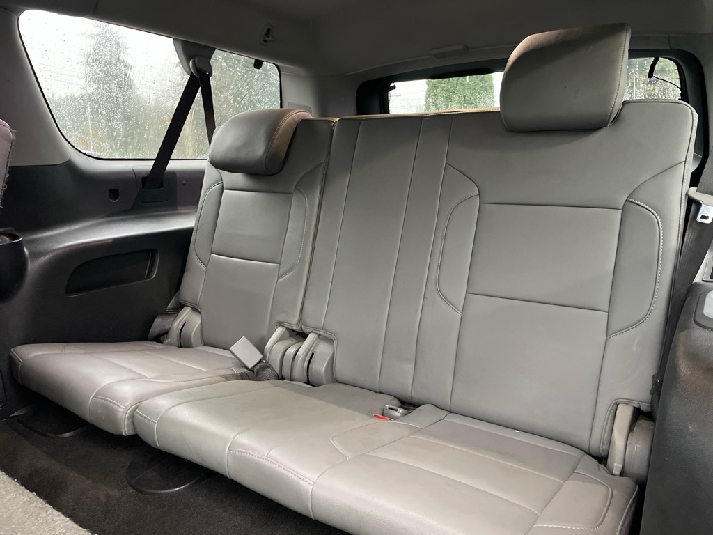 Chevrolet Suburban  2018