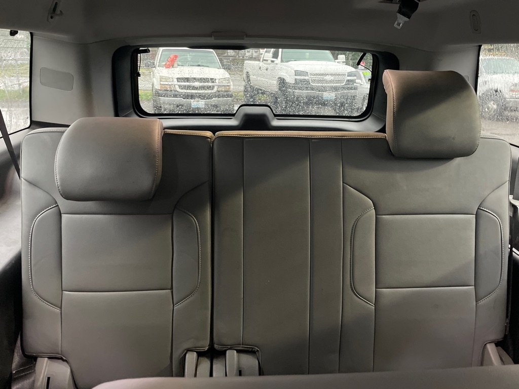 Chevrolet Suburban  2018