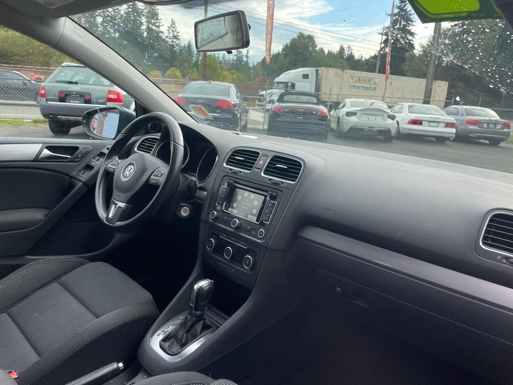 Volkswagen Golf  2012