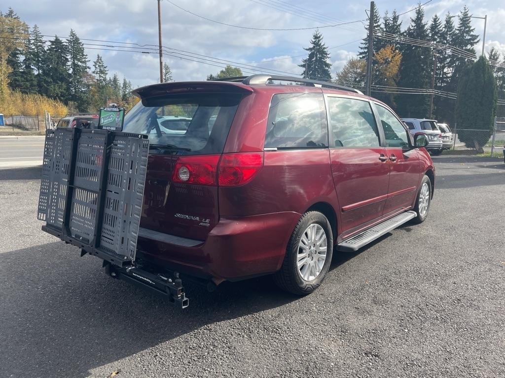 Toyota Sienna  2008