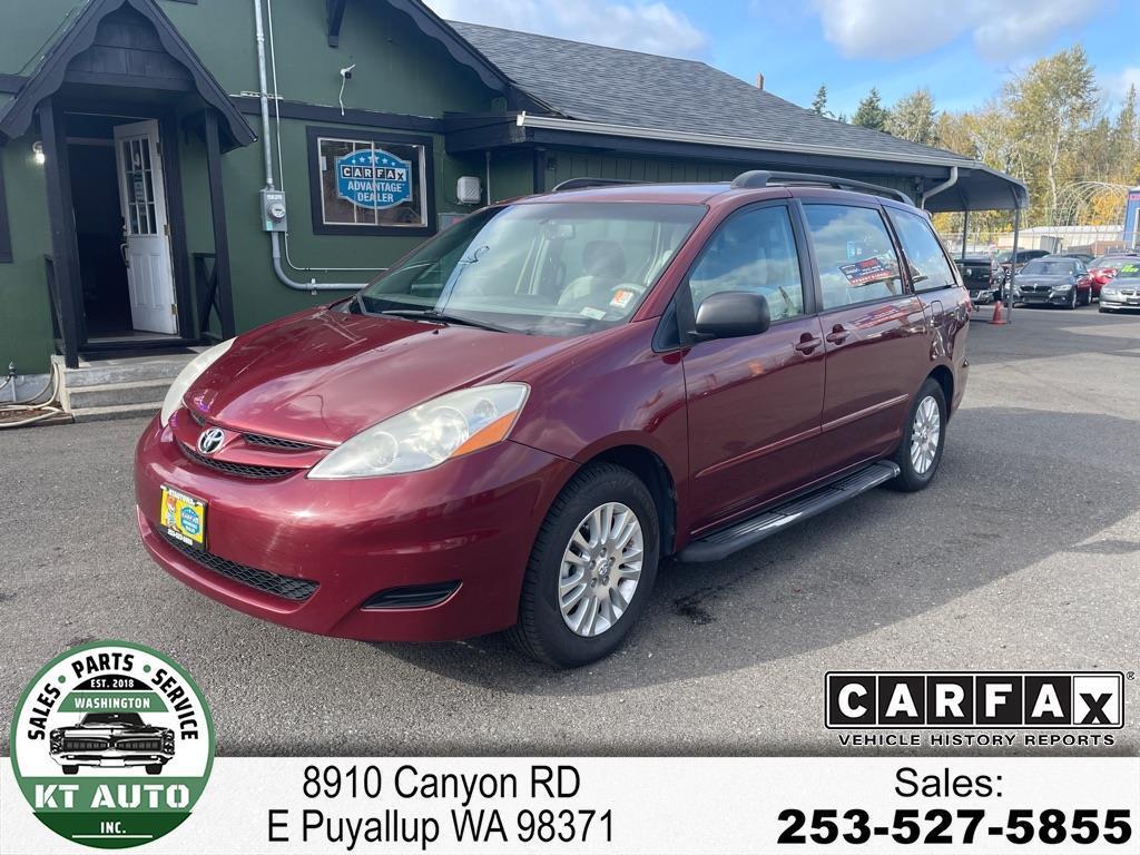 Toyota Sienna  2008