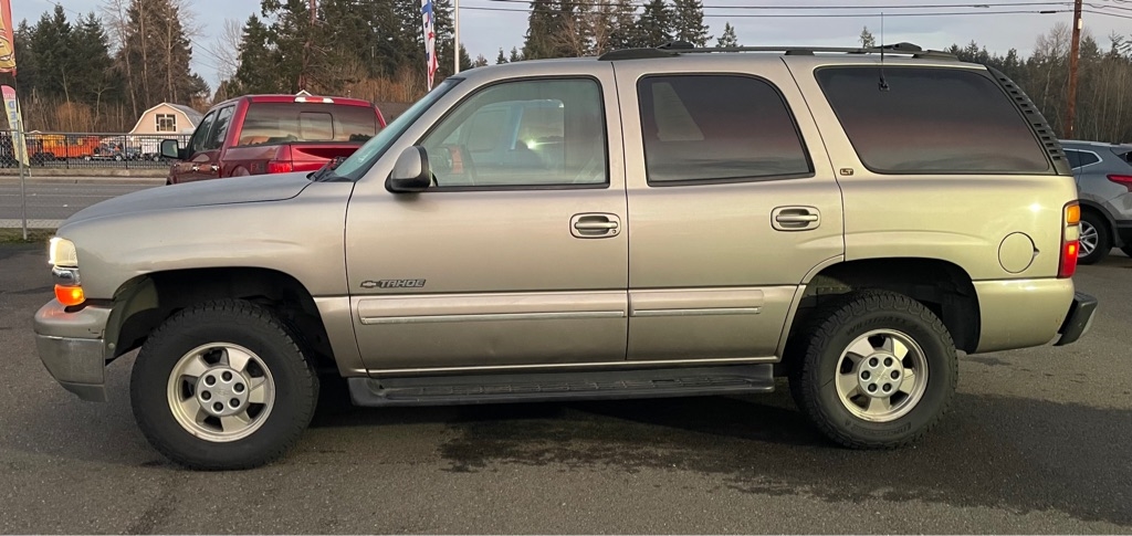 Chevrolet Tahoe  2001
