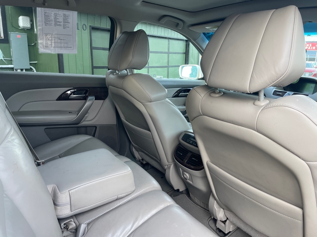 Acura MDX  2011