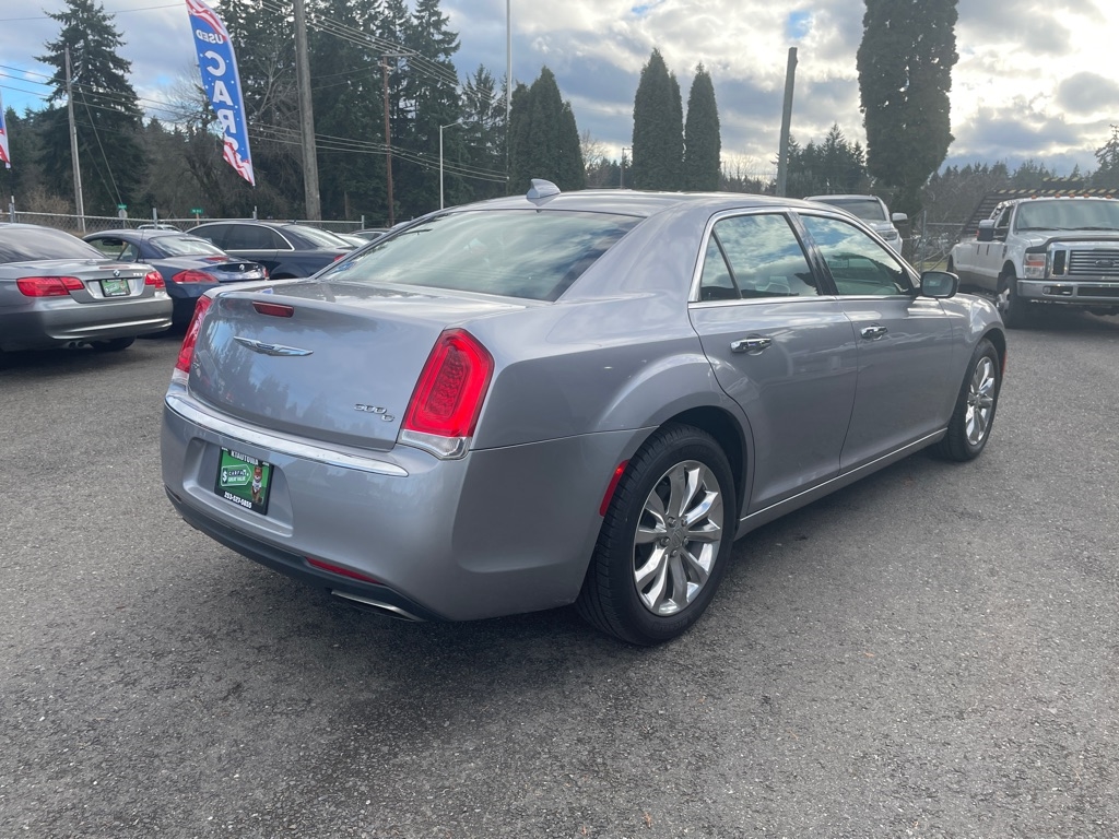 Chrysler 300  2016