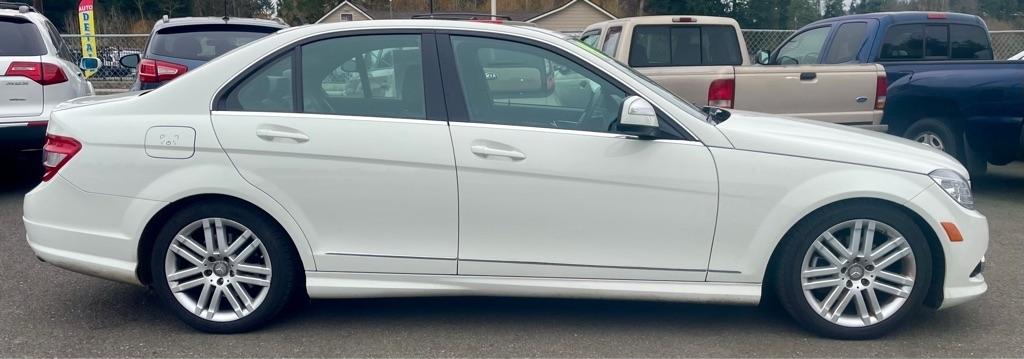 Mercedes-Benz C-Class  2009