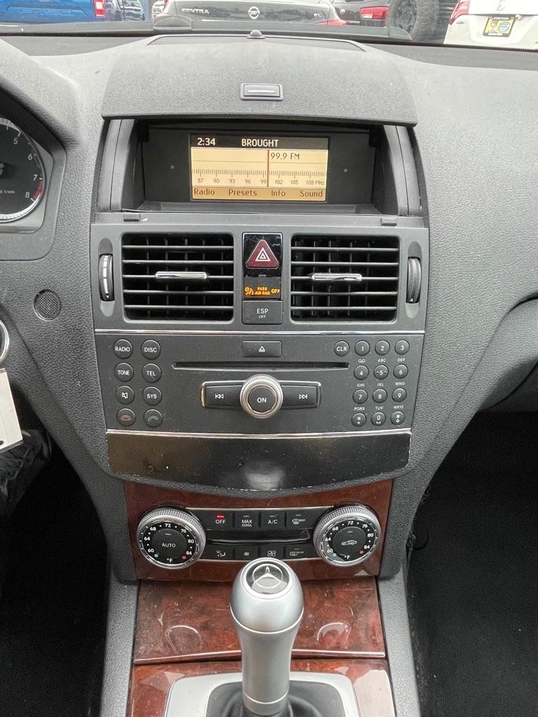 Mercedes-Benz C-Class  2009