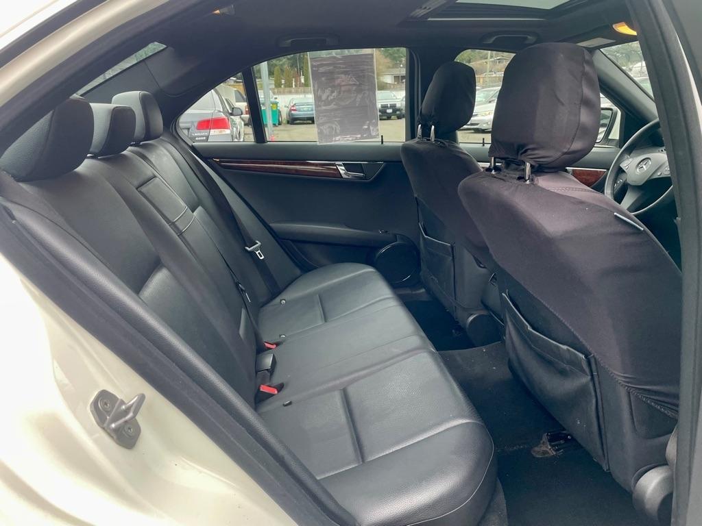 Mercedes-Benz C-Class  2009