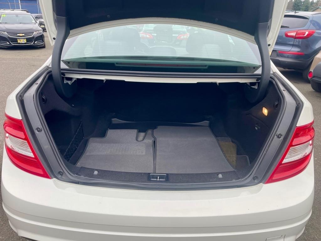 Mercedes-Benz C-Class  2009