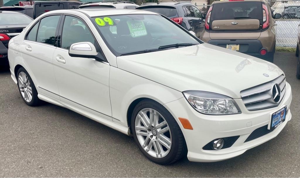 Mercedes-Benz C-Class  2009