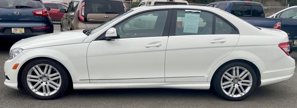 Mercedes-Benz C-Class  2009