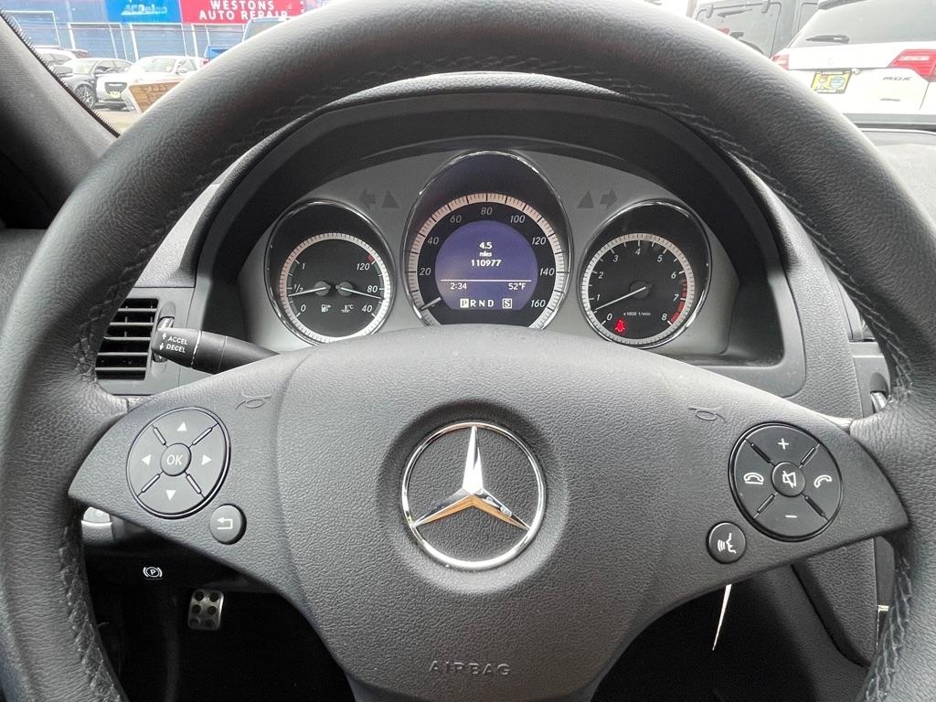 Mercedes-Benz C-Class  2009