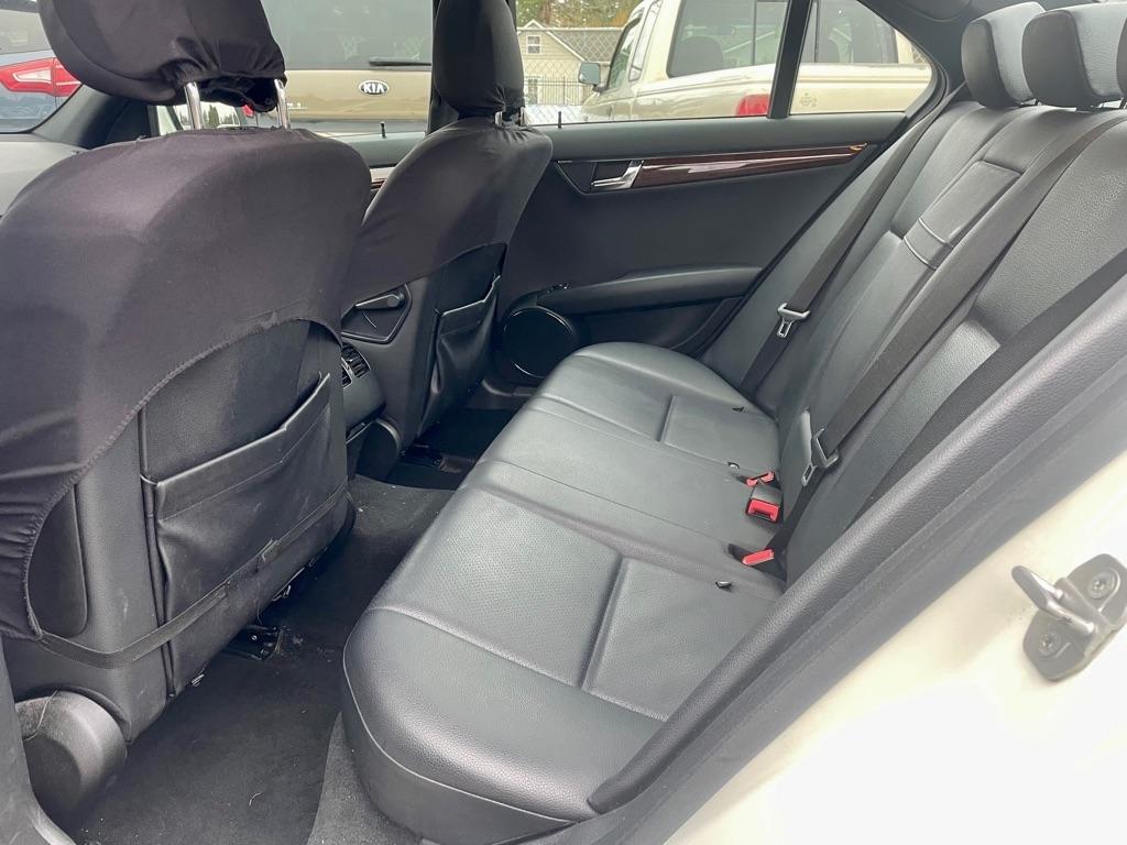 Mercedes-Benz C-Class  2009