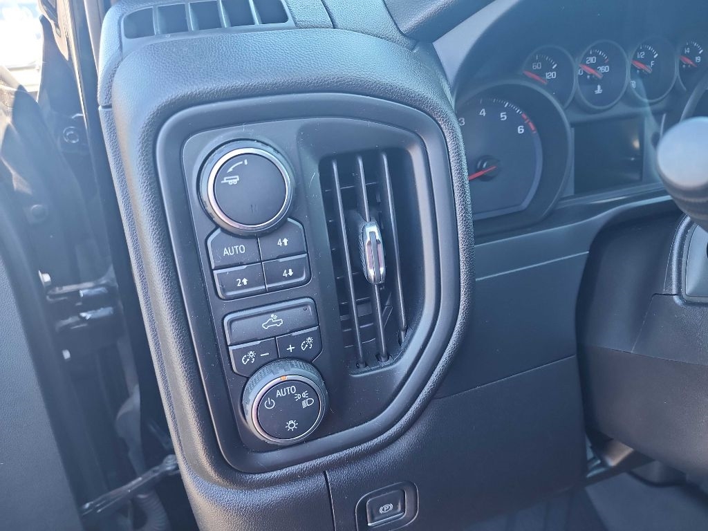 Chevrolet Silverado 1500  2019