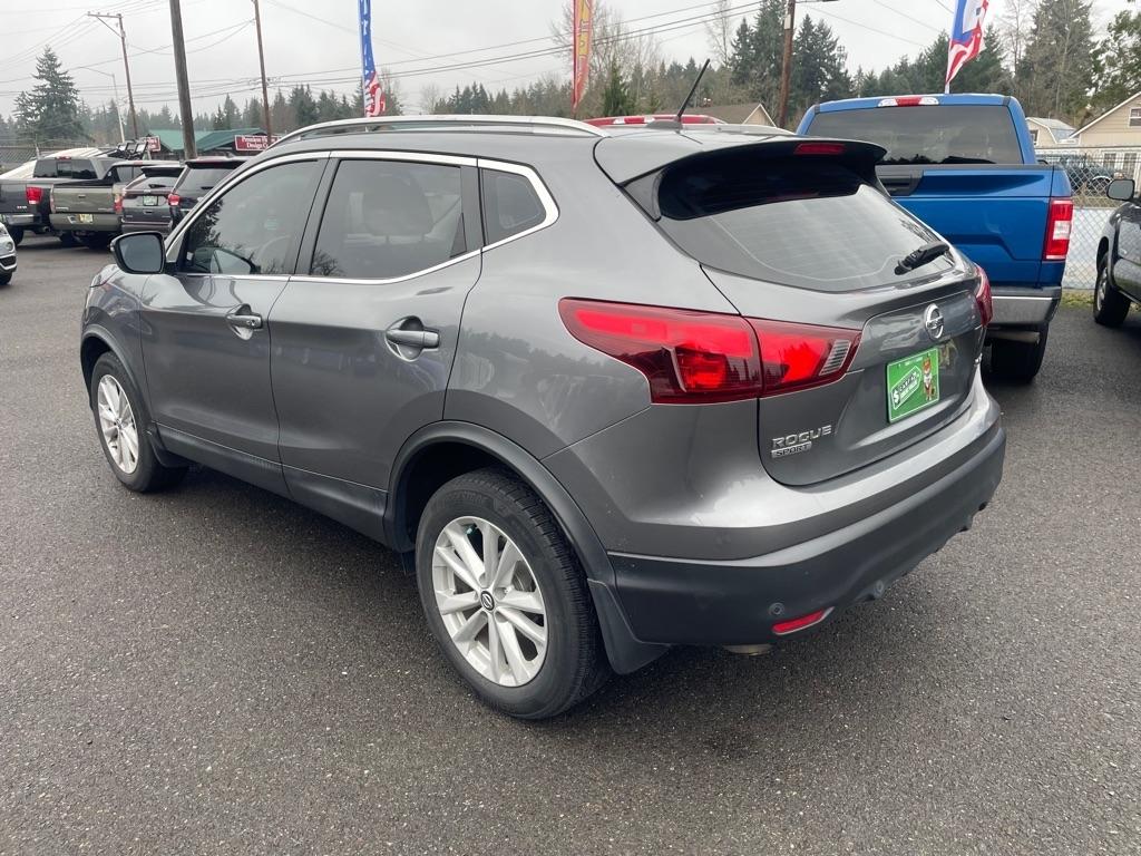 Nissan Rogue Sport  2019