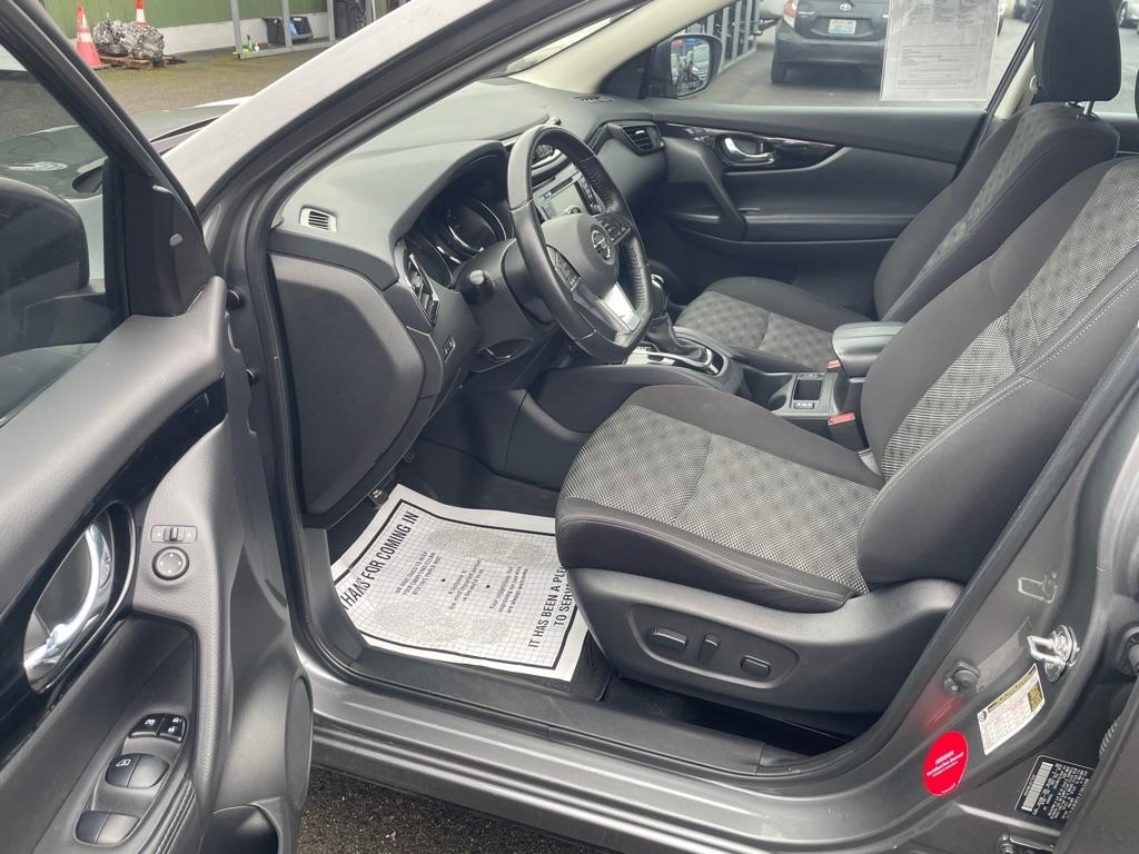 Nissan Rogue Sport  2019