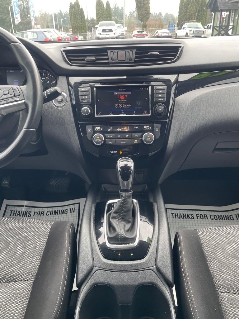 Nissan Rogue Sport  2019