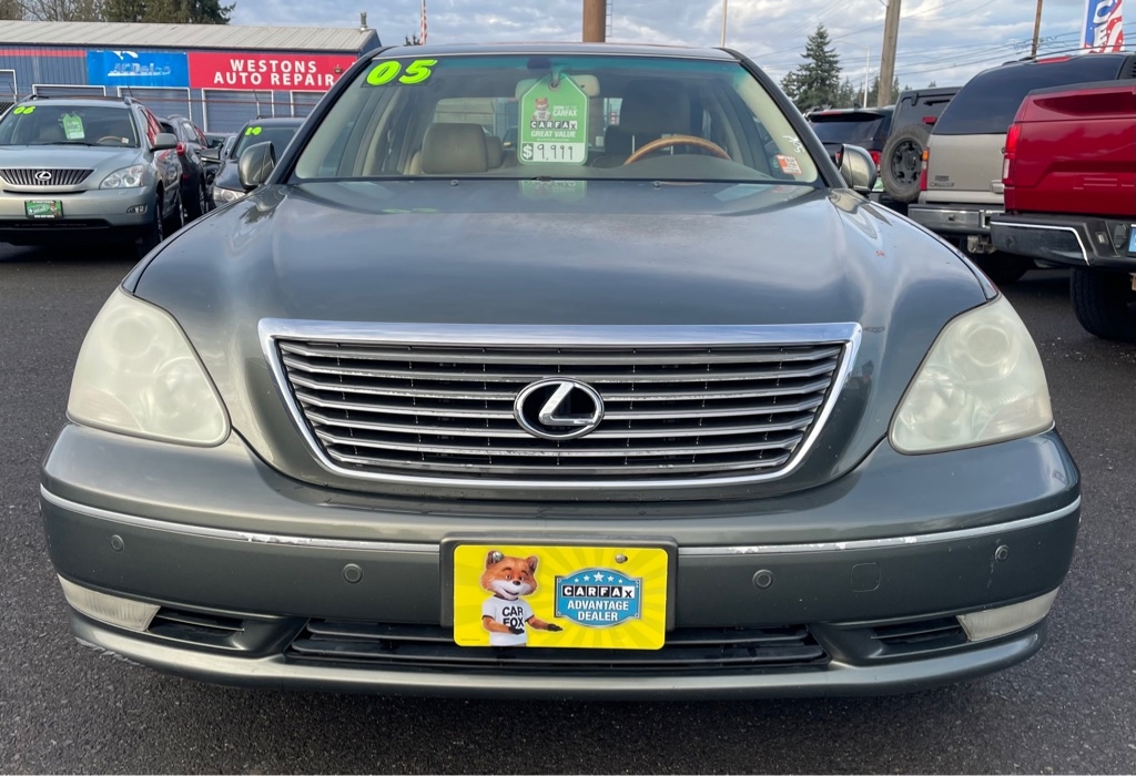 Lexus LS 430  2005